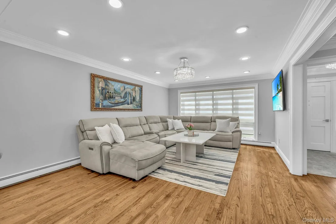 Photo of 6 Kuchler Drive