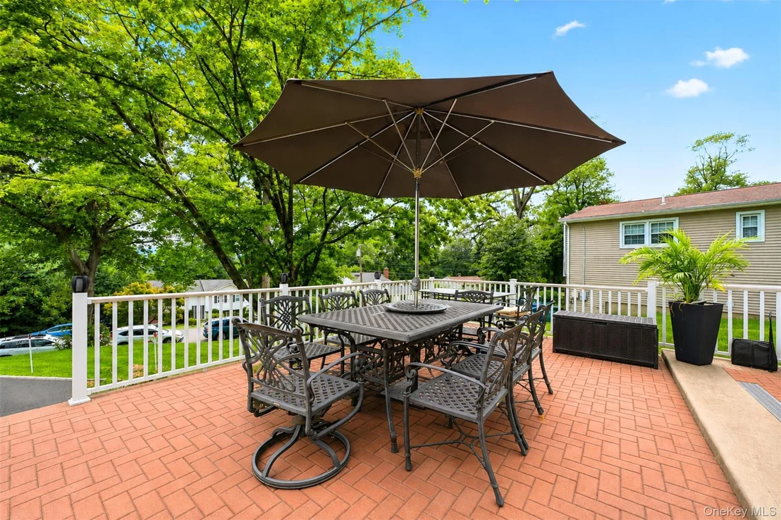 Photo of 161 Geymer Drive