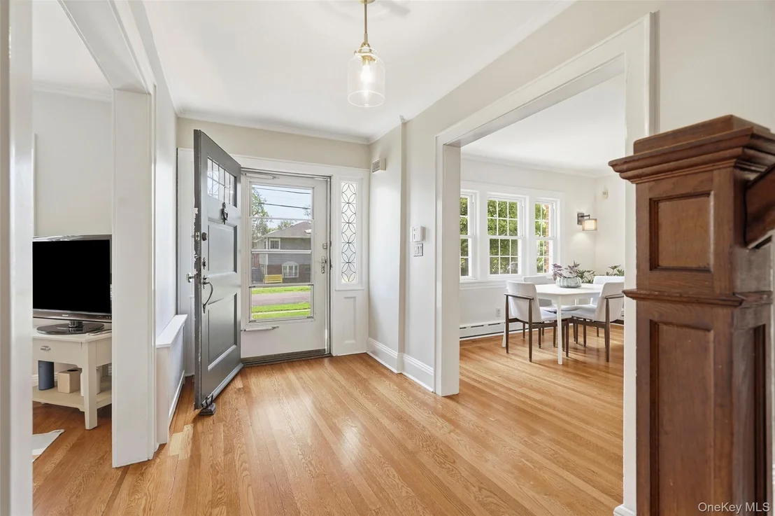 Photo of 5 Allendale Drive