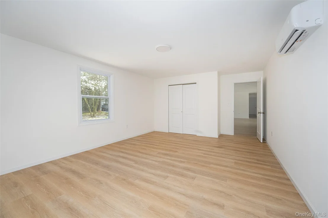 Photo of 7 Eckelman Drive