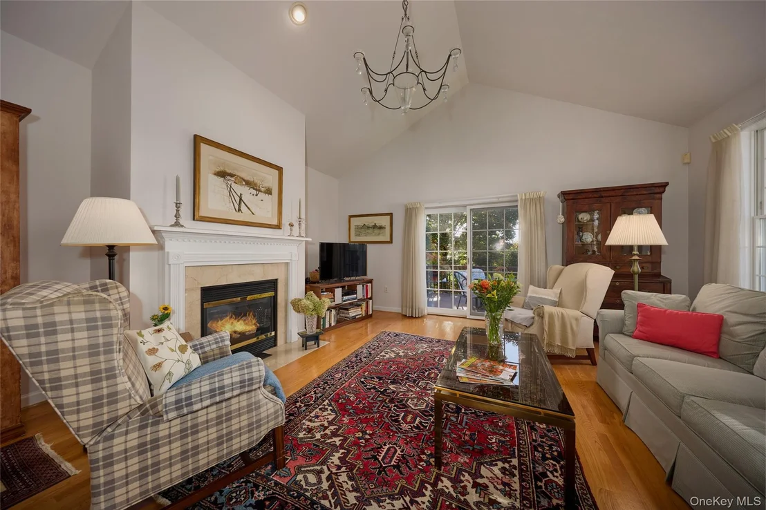 Photo of 25 Alta Drive