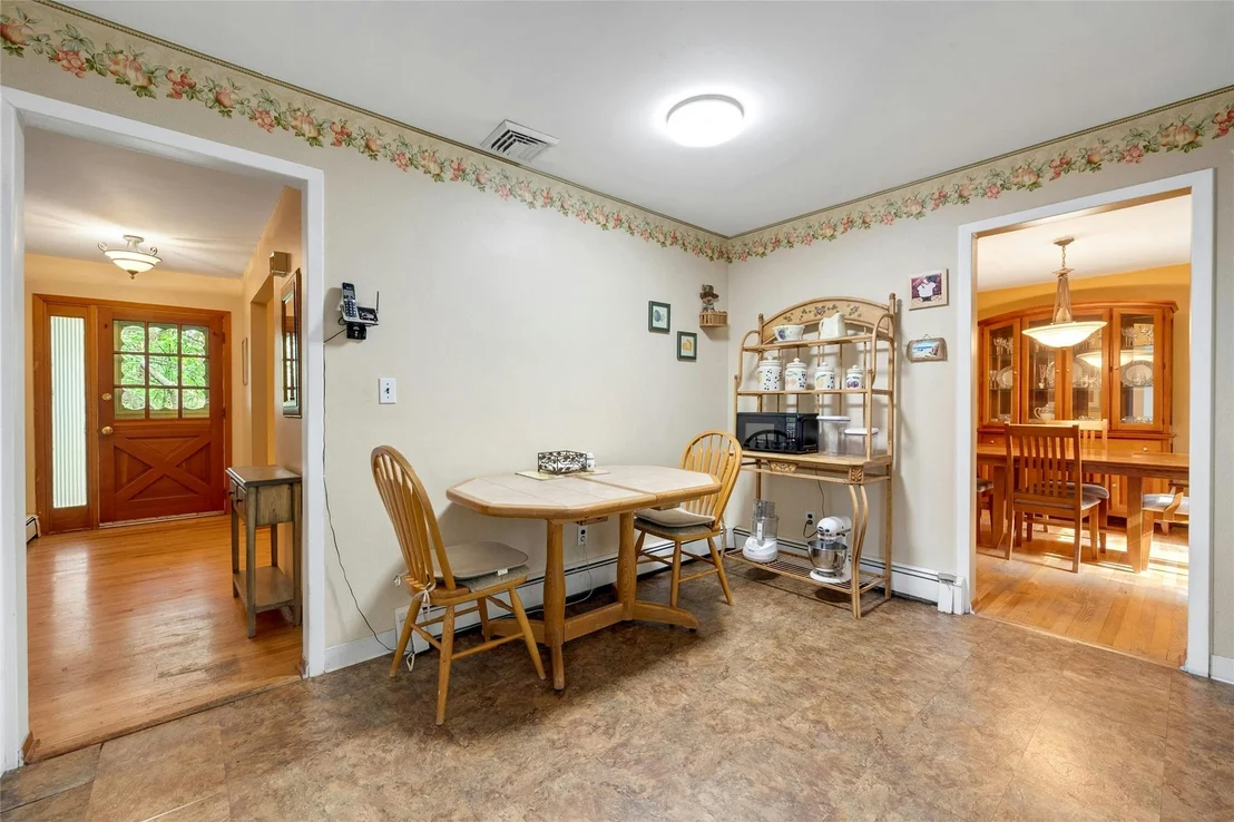 Photo of 263 Memorial Drive