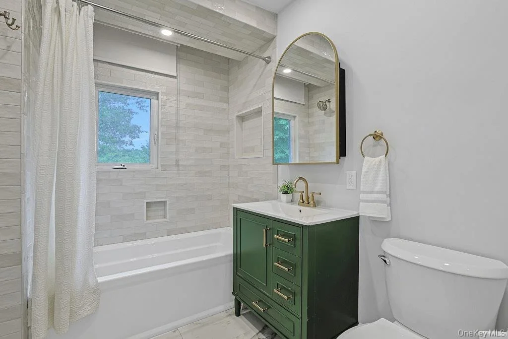 Photo of 541 Second Avenue