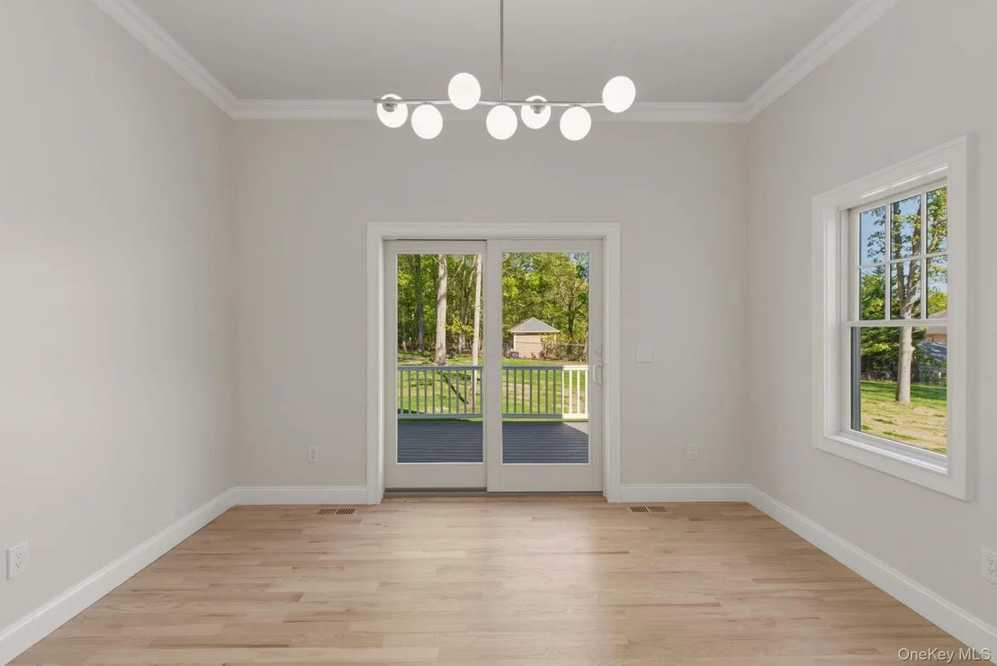 Photo of 95 Grassy Pond Drive