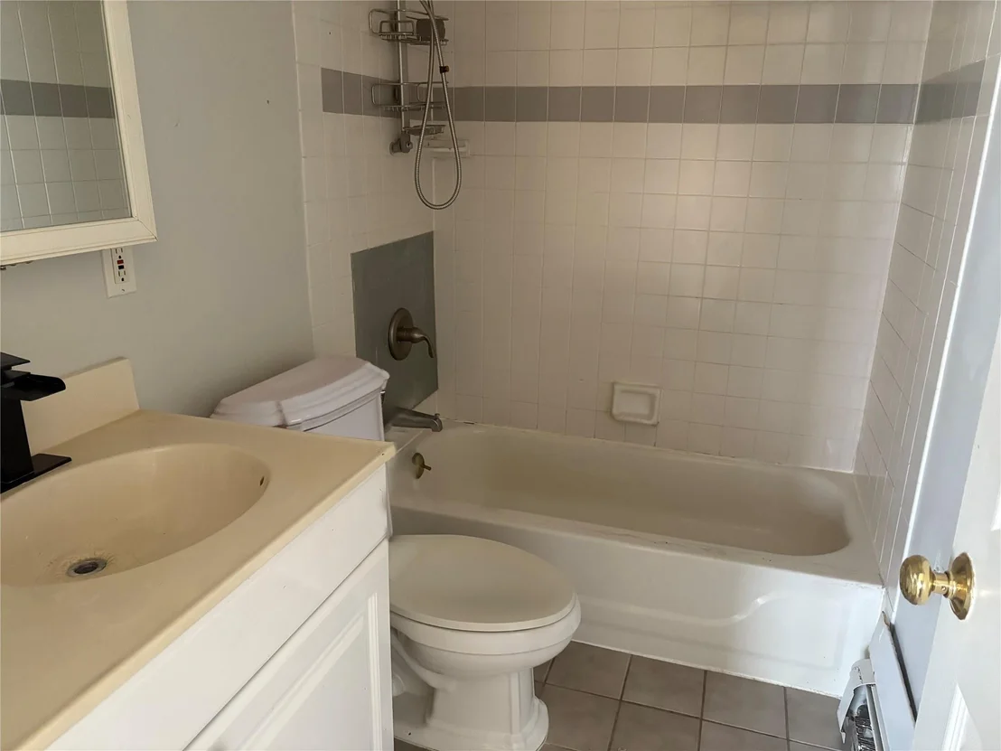 Photo of 29 Meade Avenue