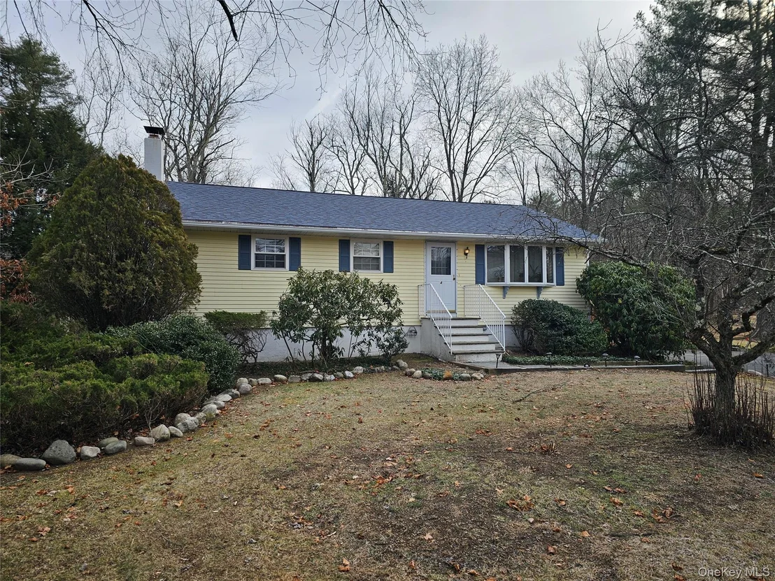 Photo of 4 Pinegrove Drive