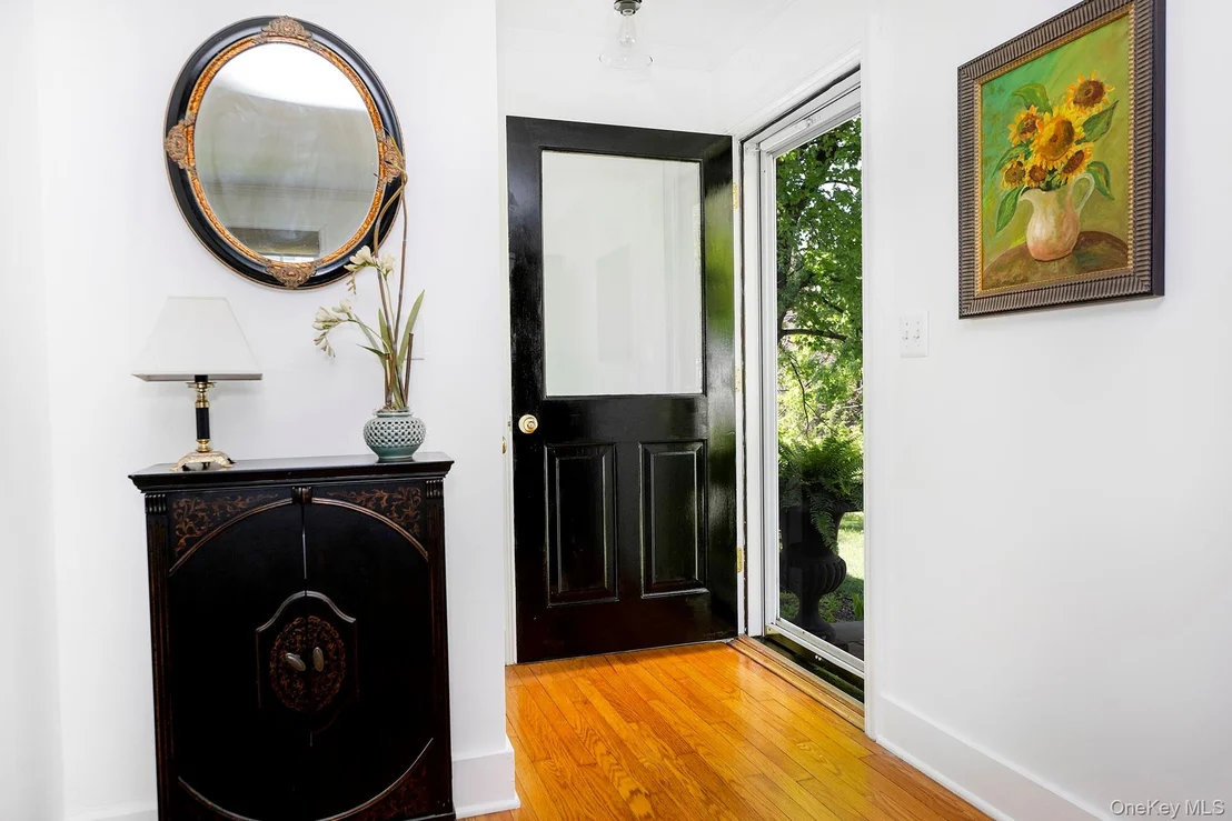 Photo of 22 Haight Avenue