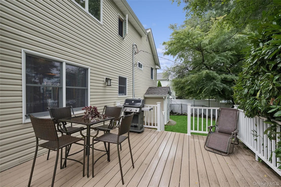 Photo of 21 Edgewood
