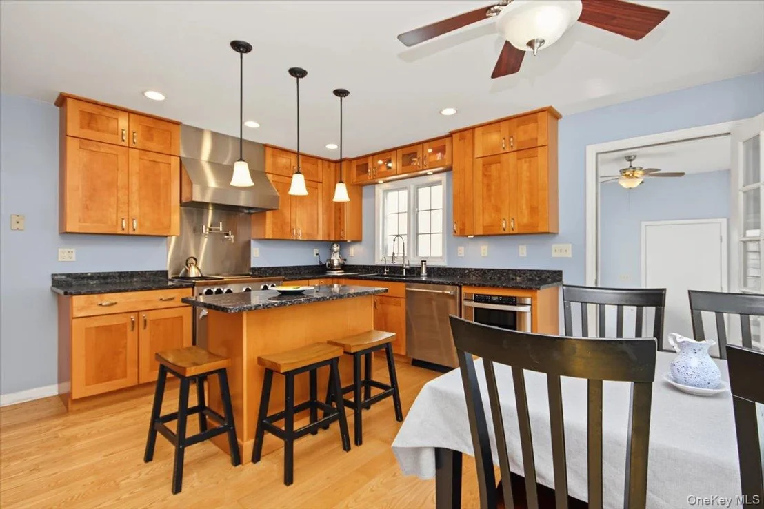 Photo of 304 Cedar Hill Road