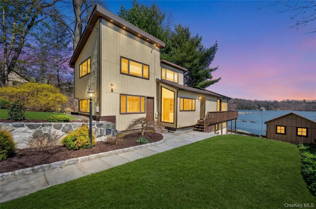 Photo of 3 Lakeside Road