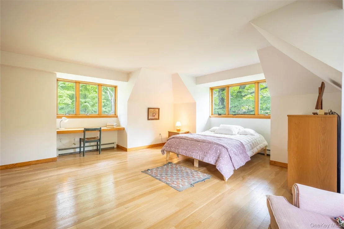 Photo of 52 Camp Ridge Road