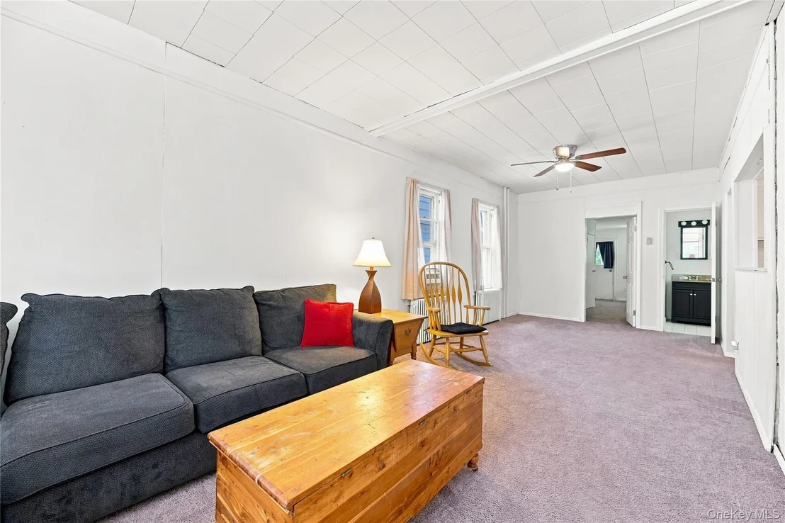 Photo of 15 Maple Street