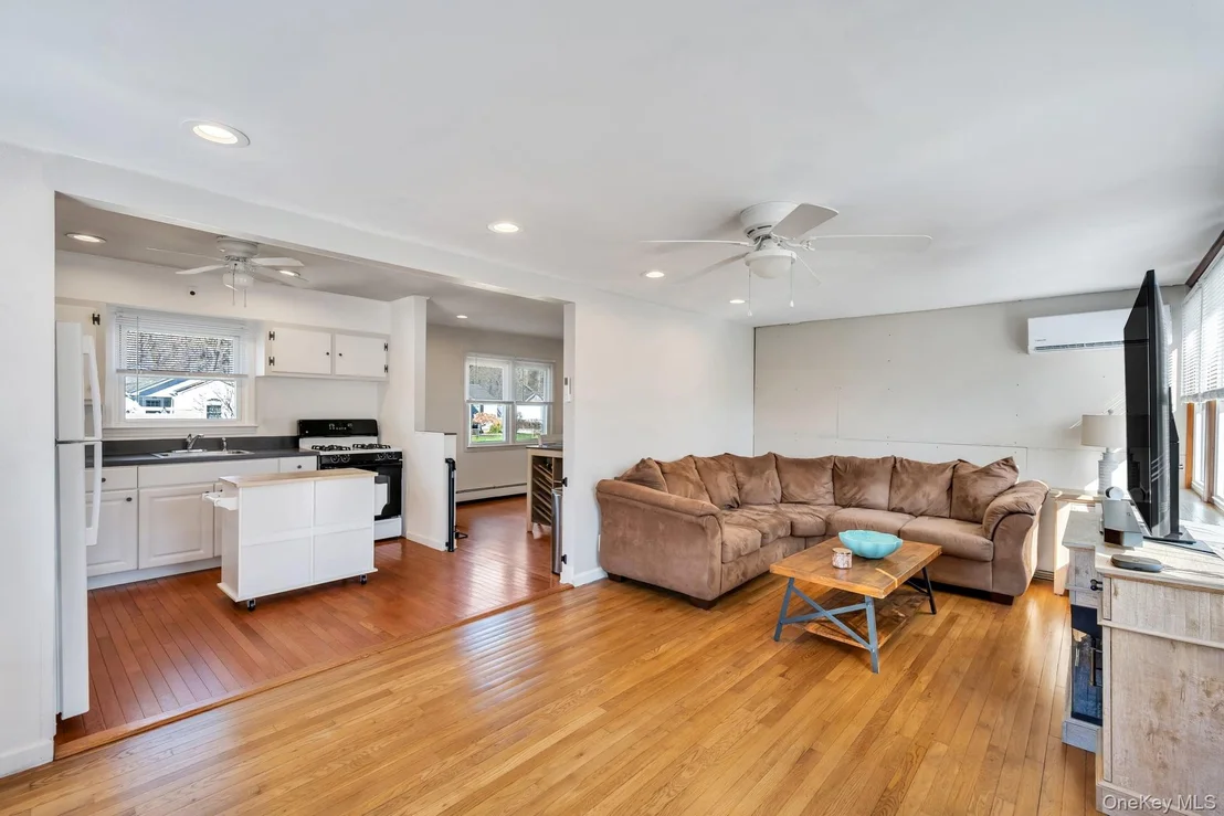 Photo of 20 Willyn Road