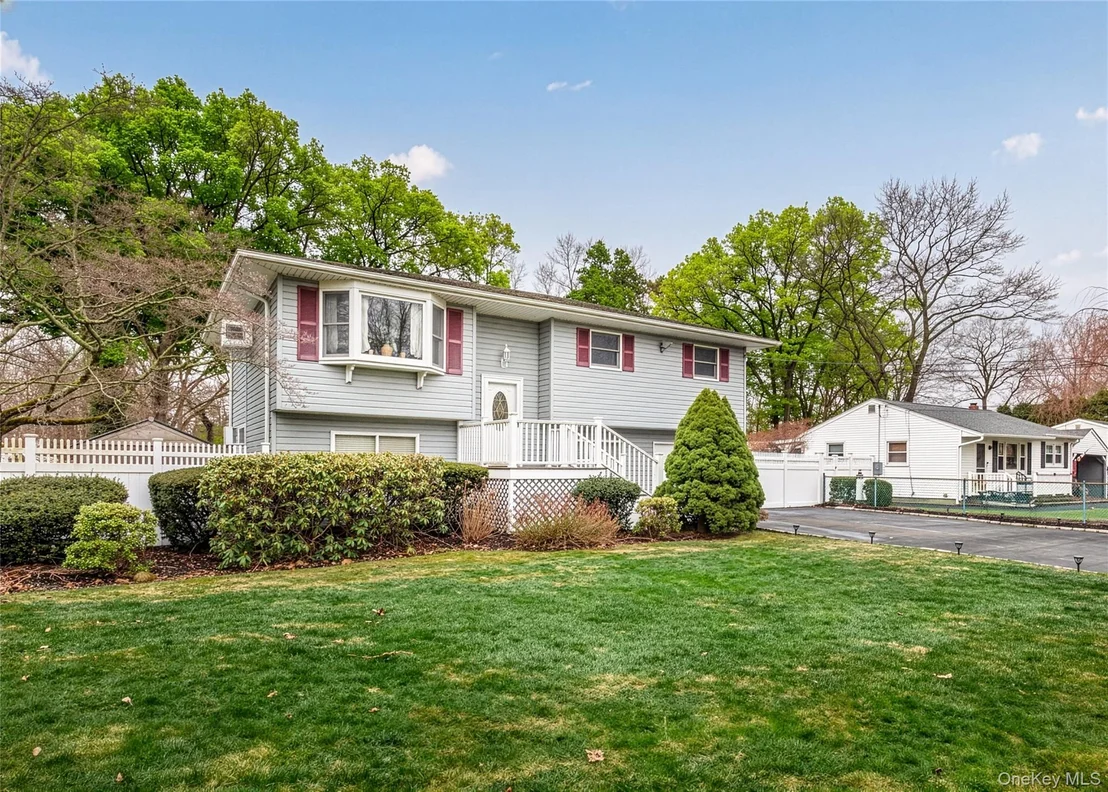Photo of 18 Brandywine Drive