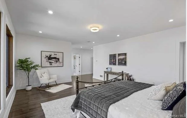 Photo of 249 Calhoun Avenue