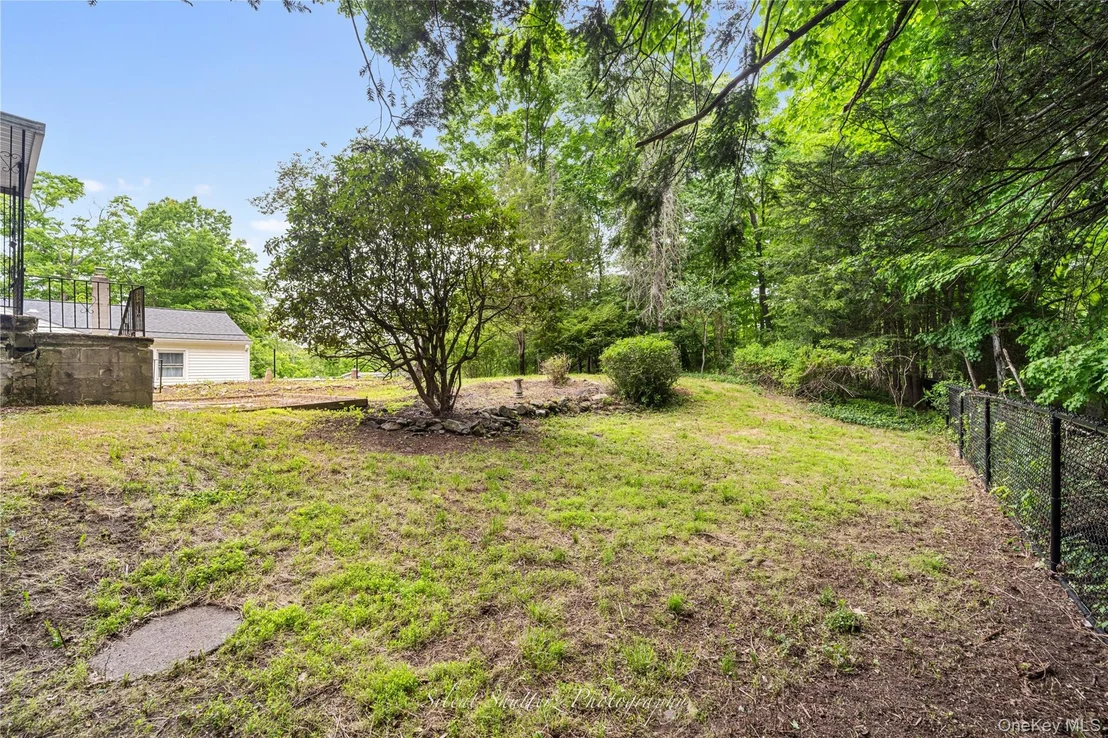 Photo of 7 Hazel Drive