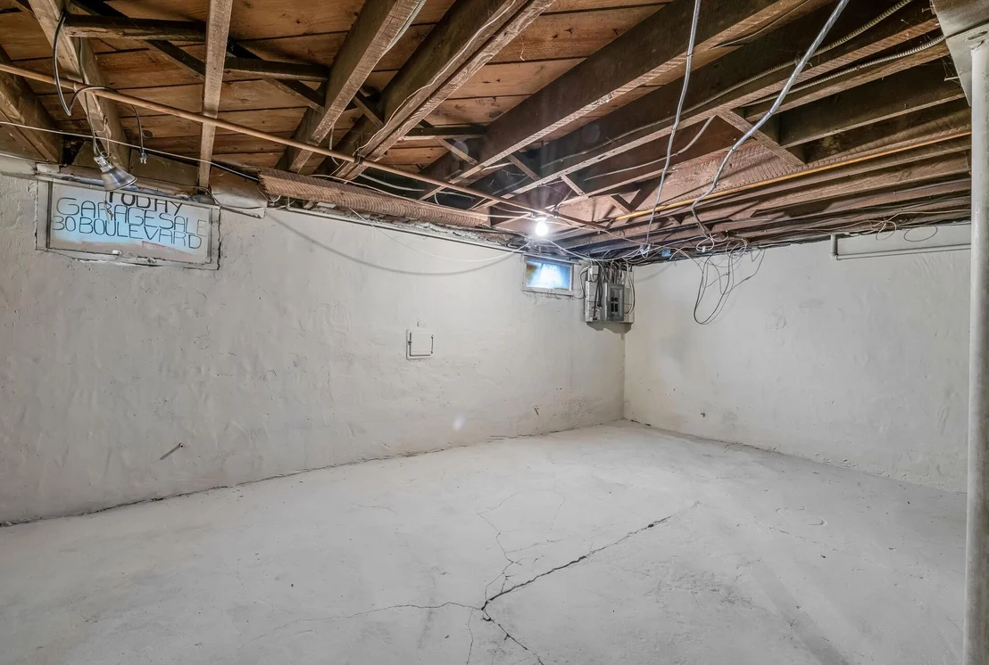 Photo of 30 Boulevard
