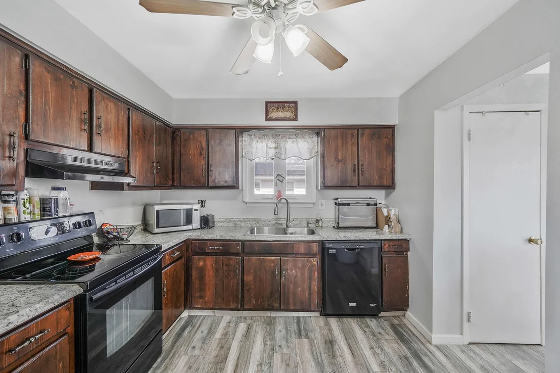 Photo of 272 Floyd Road