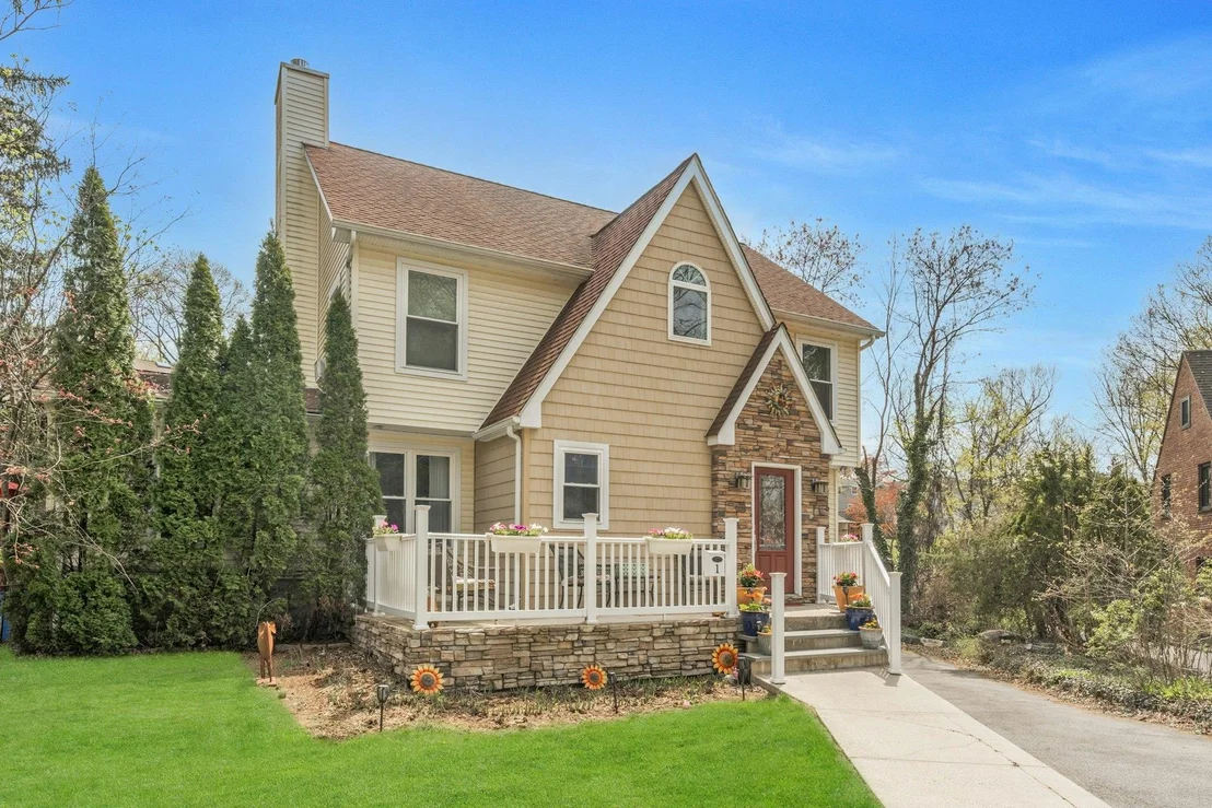 Photo of 1 Westminster Drive