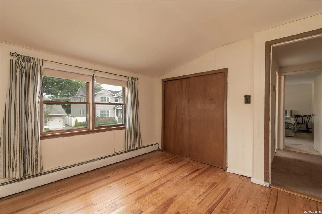 Photo of 5 Crescent Drive
