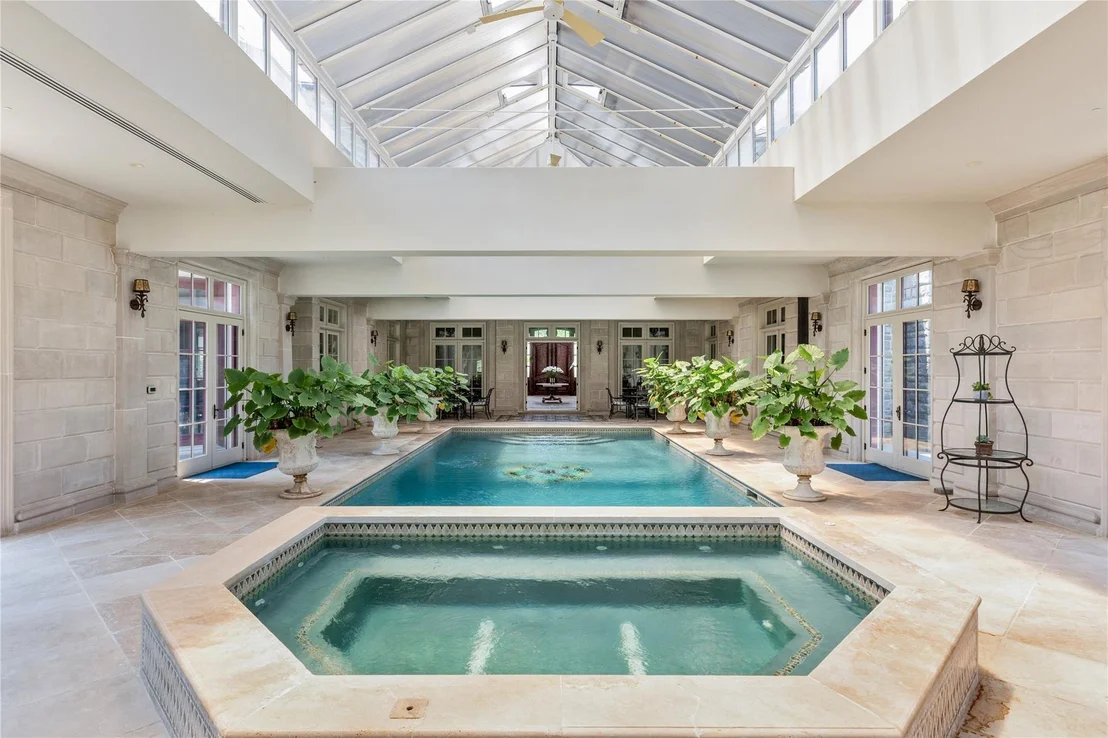 Photo of 102 Horseshoe Road