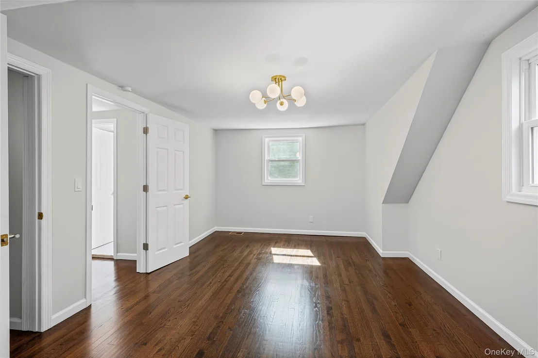 Photo of 24 Laura Drive