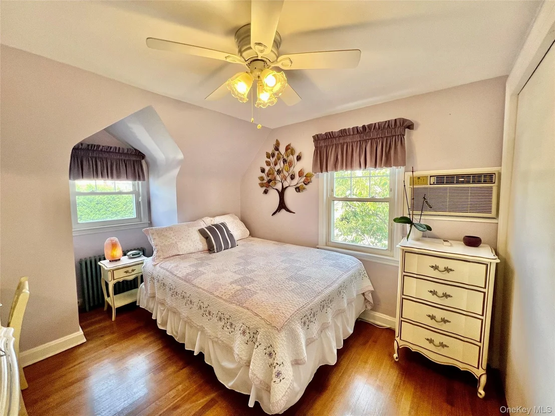 Photo of 199 Claxton Avenue