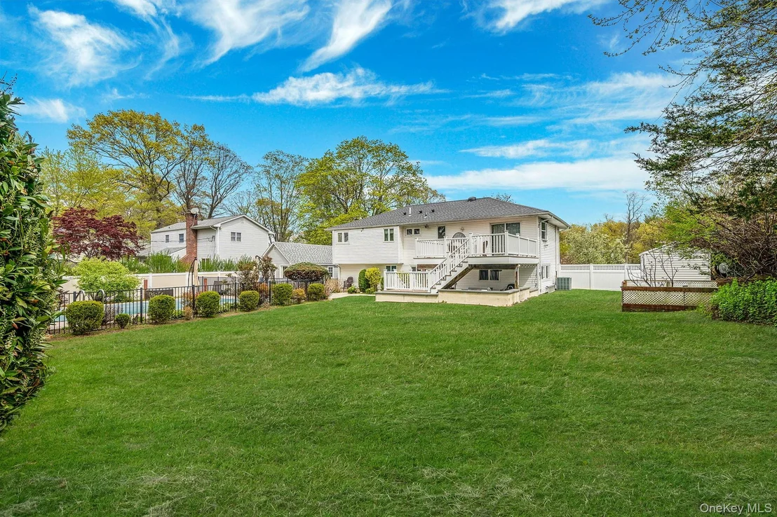Photo of 6 Warbler Lane