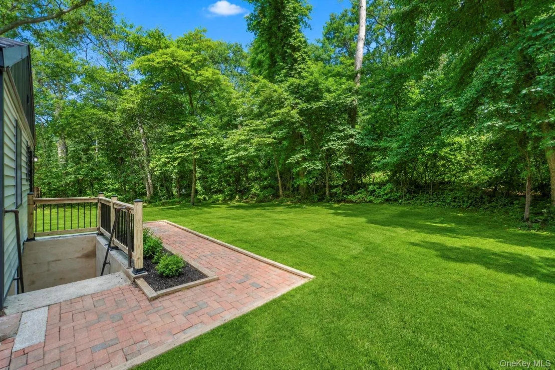 Photo of 234 Lakeside Trail