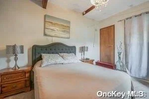 Photo of 320 Commack Road