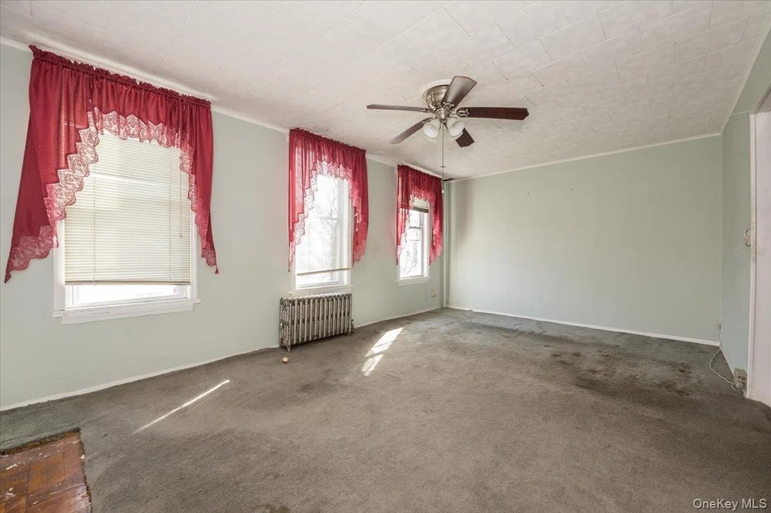Photo of 249 Quincy Avenue