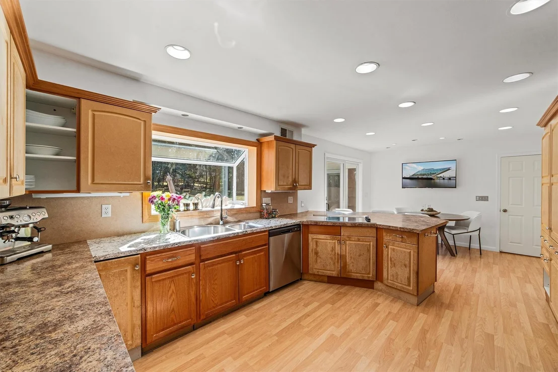 Photo of 9 Pebble Beach Drive