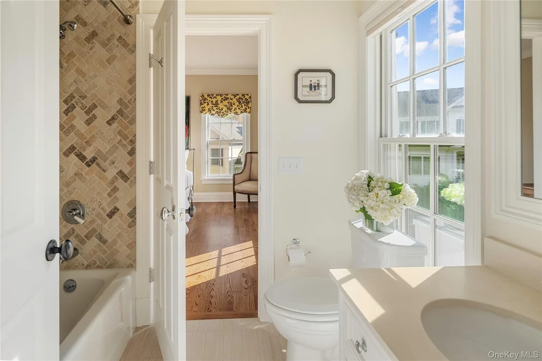 Photo of 14 Cider Mill Circle