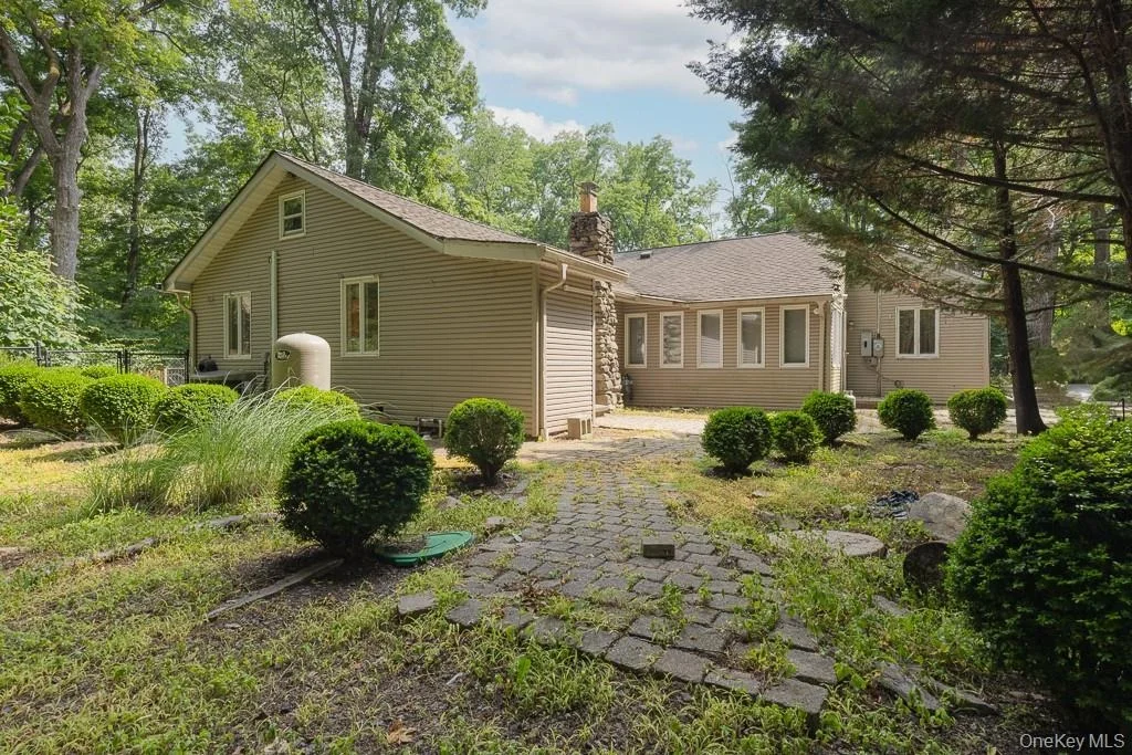 Photo of 23 Sky Meadow Road
