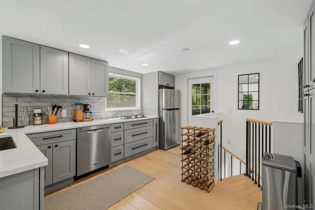 Photo of 165 Dexheimer Road