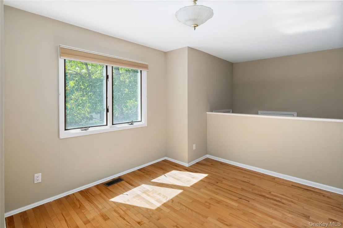 Photo of 1804 Regent Drive