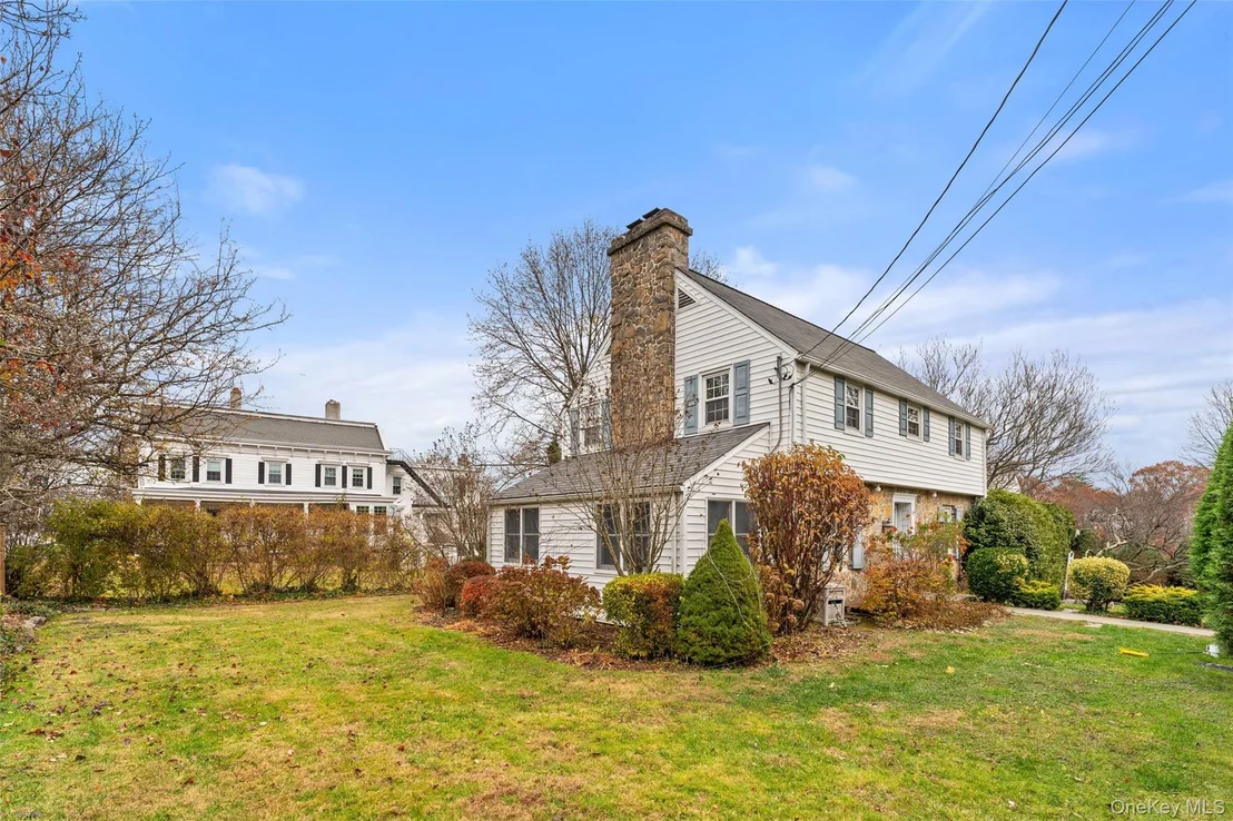 Photo of 1 Winslow Circle
