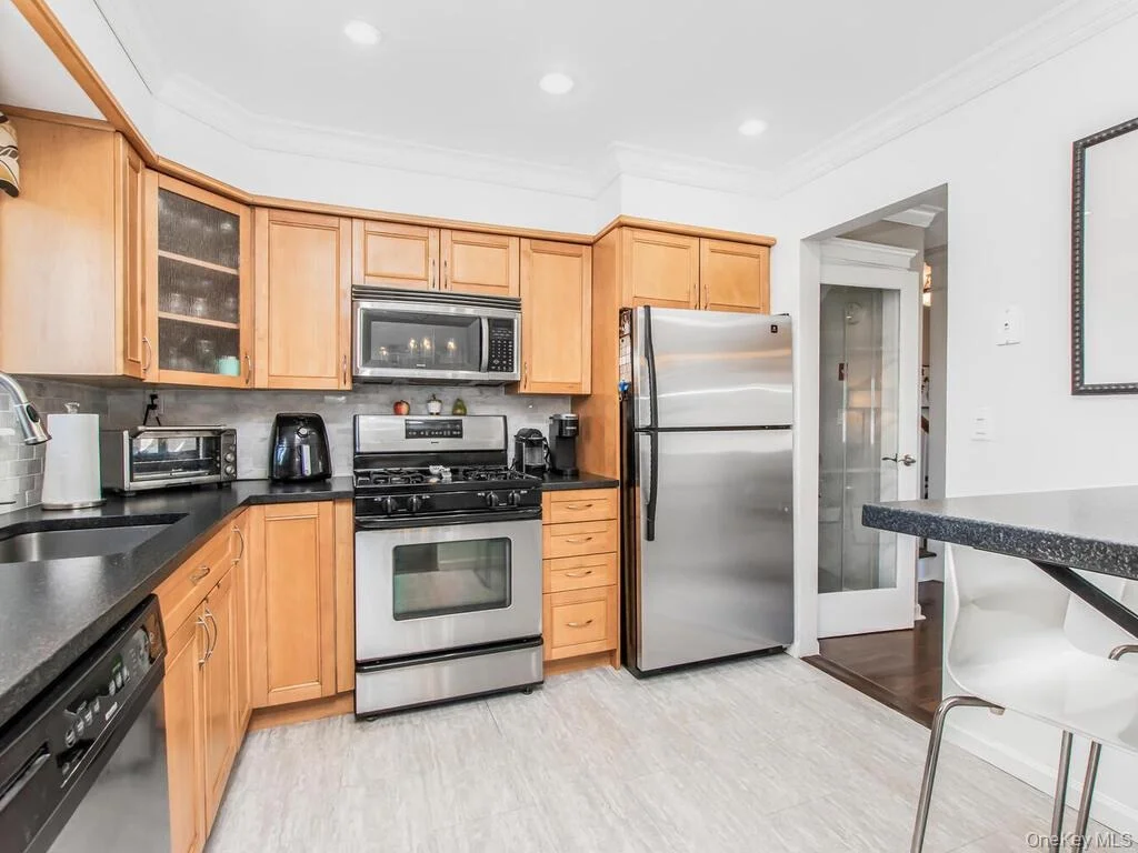 Photo of 11 Montclair Road