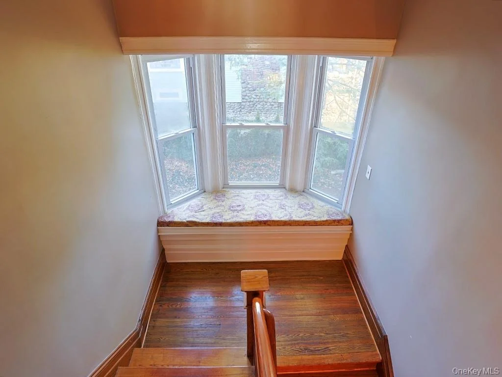 Photo of 113 Hooker Avenue