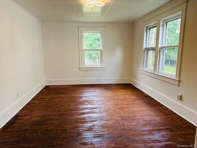 Photo of 100 Innis Avenue