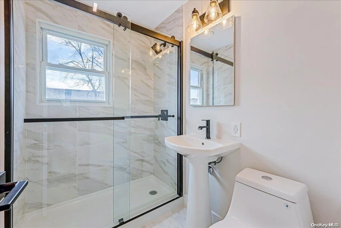 Photo of 3639 Provost