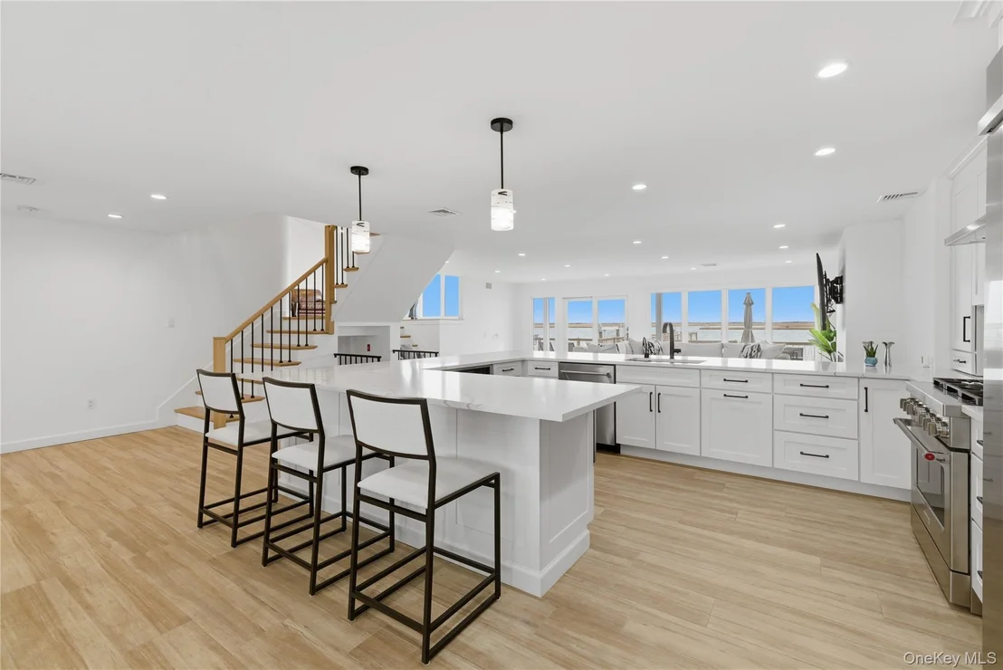 Photo of 4011 Greentree Drive