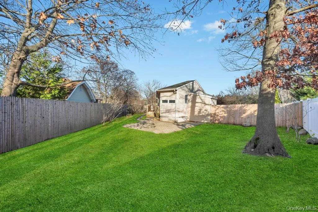 Photo of 10 Westwind Drive