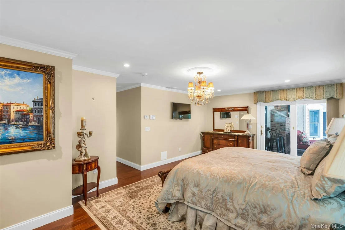 Photo of 6 Averly Place