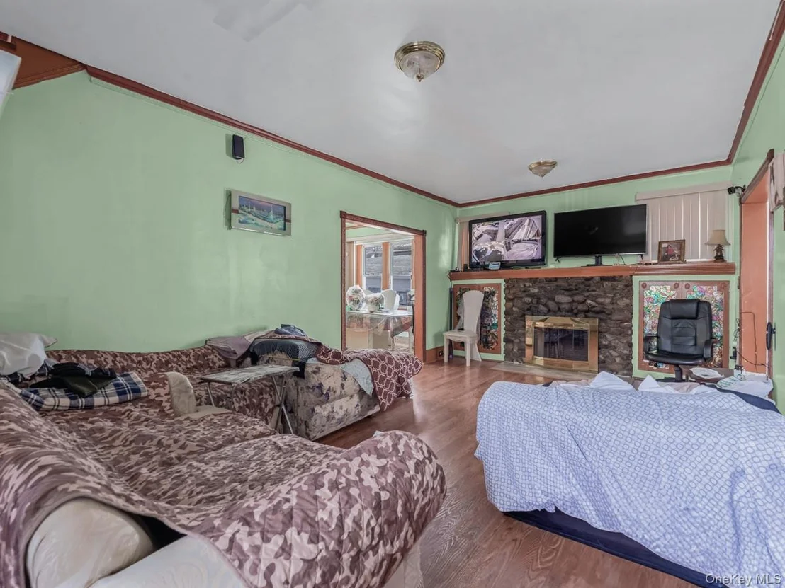 Photo of 2721 Coldspring Road