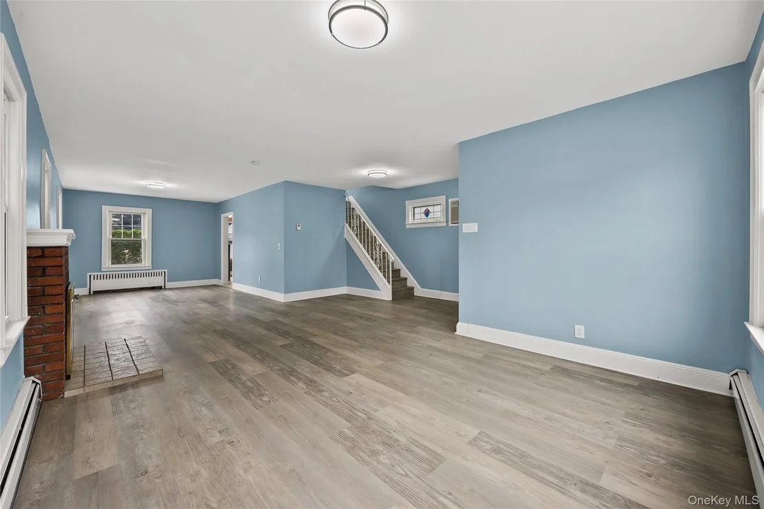 Photo of 425 Marcellus Road