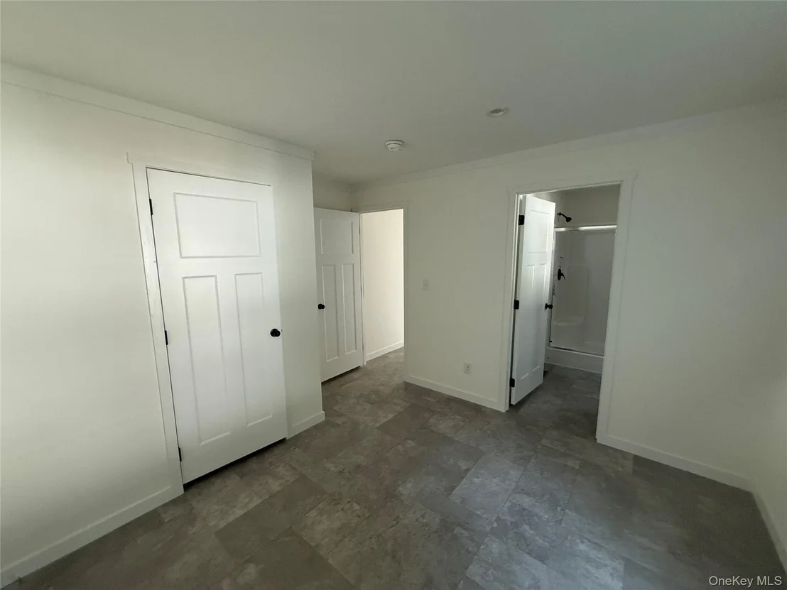 Photo of 117 Forest Park (aka Hubert St)