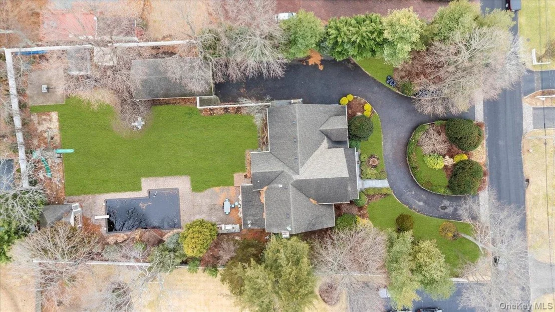 Photo of 21 Astor Avenue