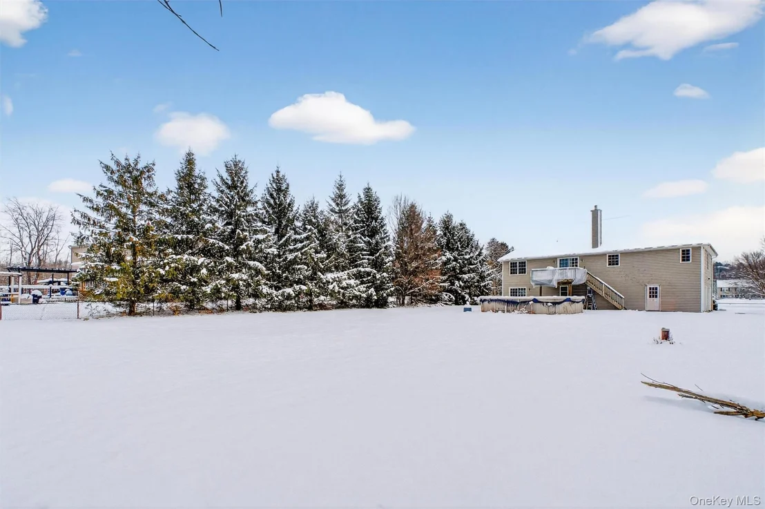 Photo of 192 Robinson Lane