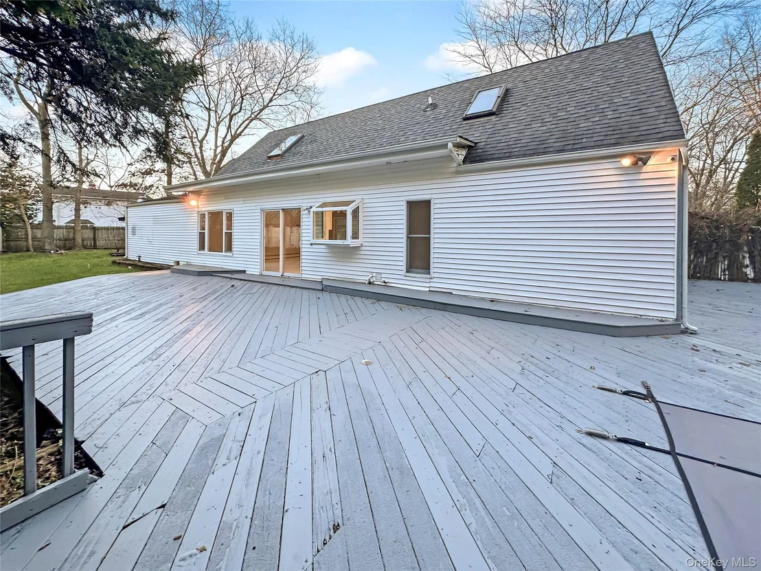 Photo of 7 Carnaby Avenue